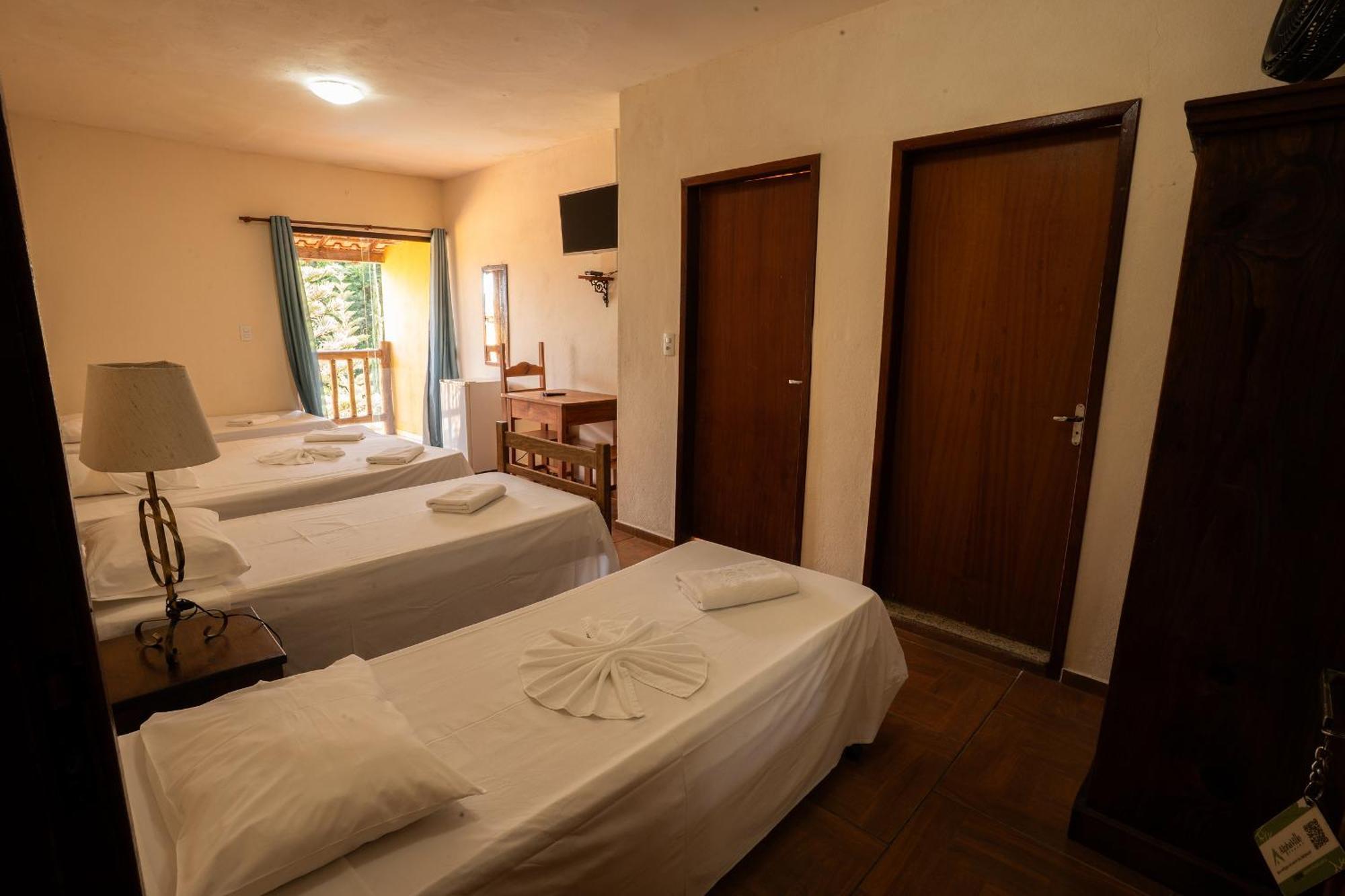 Hotel Alpha Ville Chales Conceicao da Ibitipoca Exterior photo