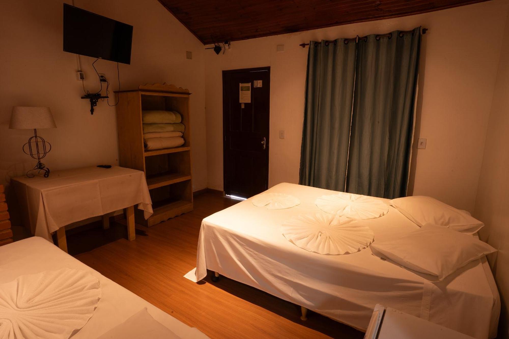 Hotel Alpha Ville Chales Conceicao da Ibitipoca Exterior photo