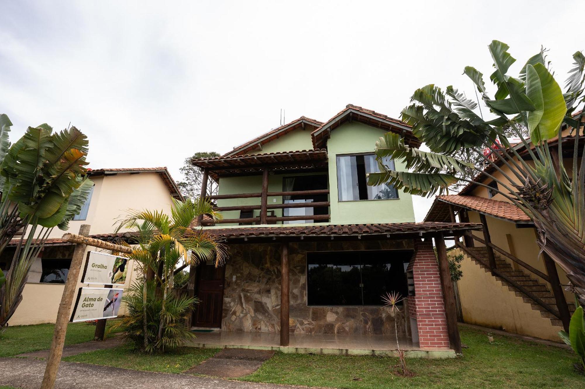 Hotel Alpha Ville Chales Conceicao da Ibitipoca Exterior photo